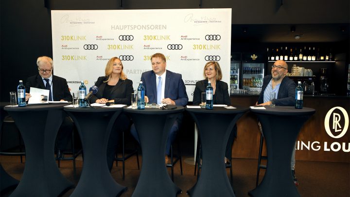 Foto Eröffnungspressekonferenz 24.7.2017: v.l.n.r. Peter Emmerich, Katharina Wagner, Holger von Berg, Dr. Marie Luise Maintz, Barry Kosky