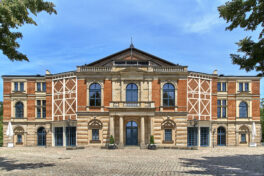 urhegerrechtlich geschütztes Foto; Bayreuther Festspielhaus 2021/6