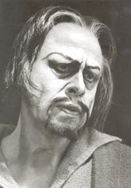 George London als Amfortas. Parsifal (Inszenierung von Wieland Wagner 1951 – 1973)

