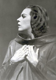 Kerstin Meyer als Brangäne. Tristan und Isolde (Inszenierung von Wieland Wagner 1962-1970)