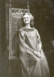 Anja Silja als Elisabeth. Tannhäuser (Inszenierung von Wieland Wagner 1961 – 1967)
