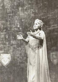<b>Leonie Rysanek als Elisabeth</b>. Tannhäuser (Inszenierung von Wieland Wagner 1961 – 1967)
