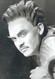 Thomas Stewart als Gunther. Der Ring des Nibelungen (Inszenierung von Wieland Wagner 1965 – 1969)
