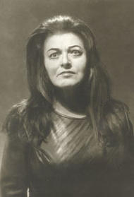 Grace Hoffman als Waltraute. Der Ring des Nibelungen (Inszenierung von Wieland Wagner 1965 – 1969)
