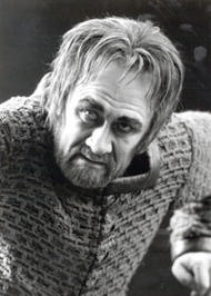 Donald McIntyre als Amfortas. Parsifal (Inszenierung von Wolfgang Wagner 1975 – 1981)
