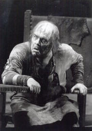 Peter Haage als Mime. Der Ring des Nibelungen (Inszenierung von Peter Hall 1983 – 1986)
