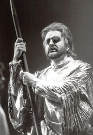 Siegmund Nimsgern als Wotan. Der Ring des Nibelungen (Inszenierung von Peter Hall 1983 – 1986)
