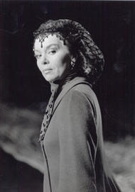 Hanna Schwarz als Fricka. Der Ring des Nibelungen (Inszenierung von Peter Hall 1983 – 1986)
