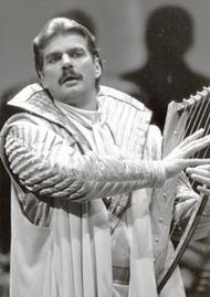 Wolfgang Brendel als Wolfram von Eschenbach. Tannhäuser (Inszenierung von Wolfgang Wagner 1985 – 1995)
