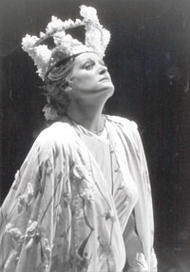 Jeannine Altmeyer als Isolde. Tristan und Isolde (Inszenierung von Jean-Pierre Ponnelle 1981 – 1987)
