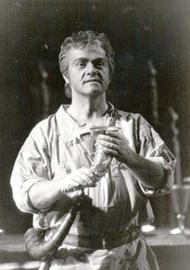 Manfred Jung als Siegfried. Der Ring des Nibelungen (Inszenierung von Peter Hall 1983 – 1986)
