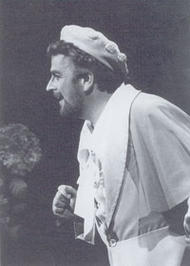 Alan Opie als Sixtus Beckmesser. Die Meistersinger von Nürnberg (Inszenierung von Wolfgang Wagner  1981 – 1988)
