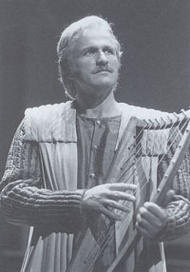 <b></noscript>Kurt Schreibmayer als Walther von der Vogelweide</b>. Tannhäuser (Inszenierung von Wolfgang Wagner 1985 – 1995)
