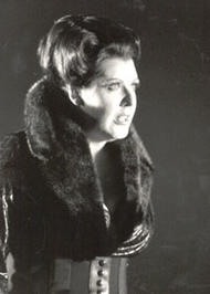 <b>Linda Finnie als Fricka</b>. Der Ring des Nibelungen (Inszenierung von Harry Kupfer 1988 – 1992)
