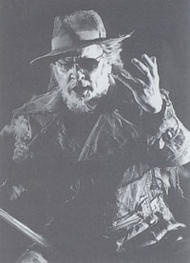 Franz Mazura als Wanderer. Der Ring des Nibelungen (Inszenierung von Harry Kupfer 1988 – 1992)
