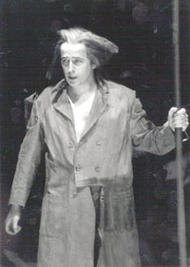 <b></noscript>Falk Struckmann als Kurwenal</b>. Tristan und Isolde (Inszenierung von Heiner Müller 1993 - 1999)
