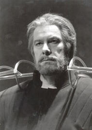 <b>Matthias Hölle als König Marke</b>. Tristan und Isolde (Inszenierung von Heiner Müller 1993 - 1999)
