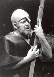 John Tomlinson als Wotan. Der Ring des Nibelungen (Inszenierung von Alfred Kirchner 1994 – 1998)
