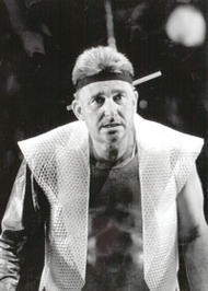 <b>Siegfried Jerusalem als Loge</b>. Der Ring des Nibelungen (Inszenierung von Alfred Kirchner 1994 – 1998)
