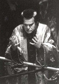 Ekkehard Wlaschiha als Klingsor. Parsifal (Inszenierung von Wolfgang Wagner 1989 – 2001)
