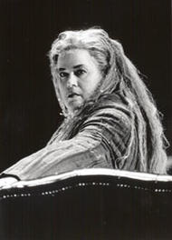 Mette Ejsing als Erda. Der Ring des Nibelungen (Inszenierung von Jürgen Flimm 2000 – 2004)

