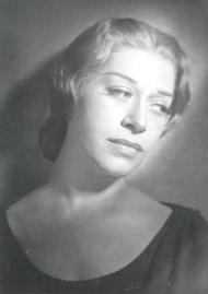 <b>Regina Resnik als Sieglinde</b>. Der Ring des Nibelungen (Inszenierung von Wieland Wagner 1951 – 1958)

