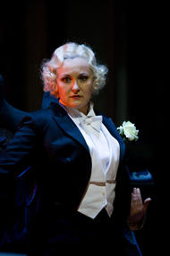 <p><strong>Susan Maclean als Kundry.</strong> Parsifal (Inszenierung von Stefan Herheim 2010)</p>