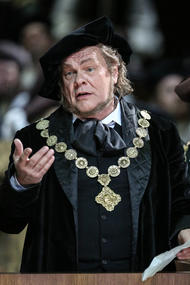 Michael Volle als Hans Sachs (in «Die Meistersinger von Nürnberg«, Inszenierung von Barrie Kosky 2017-2021)
