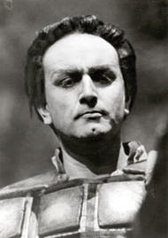  Ernest Blanc als Friedrich von Telramund. Lohengrin (Inszenierung von Wieland Wagner 1958  - 1962)