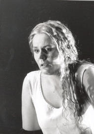 <b> Melanie Diener als Elsa. </b> (Inszenierung von Keith Warner 1999 - 2005)
