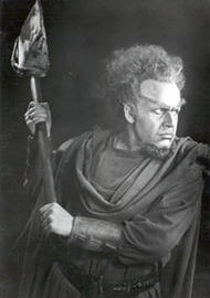  Werner Faulhaber als Donner. Der Ring des Nibelungen (Inszenierung von Wieland Wagner 1951 - 1958)