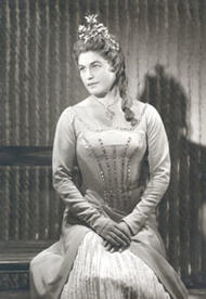  Elisabeth Grümmer als Eva.  Die Meistersinger von Nürnberg (Inszenierung von Wieland Wagner 1956 - 1961)