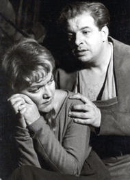  Holländer 1959: Leonie Rysanek als Senta und Fritz Uhl als Erik. Der Fliegende Holländer (Inszenierung von Wieland Wagner 1959 - 1965)