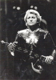 <b> Siegfried Jerusalem als Lohengrin.</b> Lohengrin (Inszenierung von Götz Friedrich 1979 - 1982)