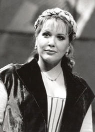  Emily Magee als Eva. Die Meistersinger von Nürnberg (Inszenierung von Wolfgang Wagner  1996–2002)