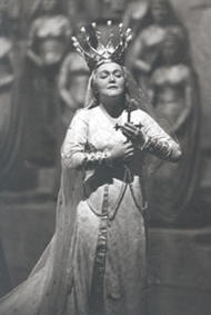  Leonie Rysanek als Elsa von Brabant. Lohengrin (Inszenierung von Wieland Wagner 1958 - 1962)