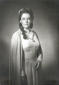  Astrid Varnay als Ortrud.  Lohengrin (Inszenierung von Wolfgang Wagner 1953 - 1954)
