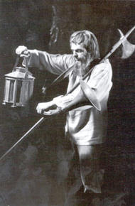  Bernd Weikl als Nachtwächter. Die Meistersinger von Nürnberg (Inszenierung von Wolfgang Wagner  1968 -1976)