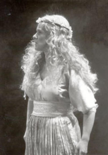 Anita Soldh als Freia. Der Ring des Nibelungen (Inszenierung von Peter Hall 1983 – 1986)
